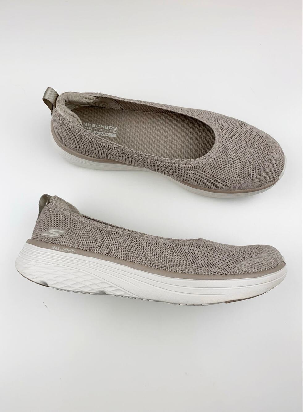 Skechers Max Cushioning Lite Ballet Flat Slip On Sneakers Shimmer Taupe Womens 8